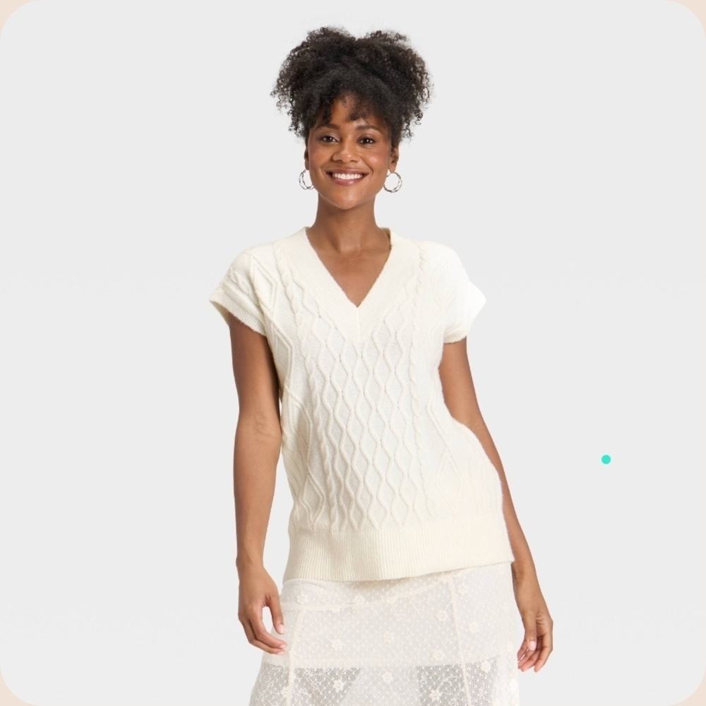 Universal Thread Women's Cable V-Neck Cream Sweater S